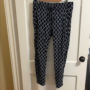 Ann Taylor Navy and White Geometric Cropped Pants